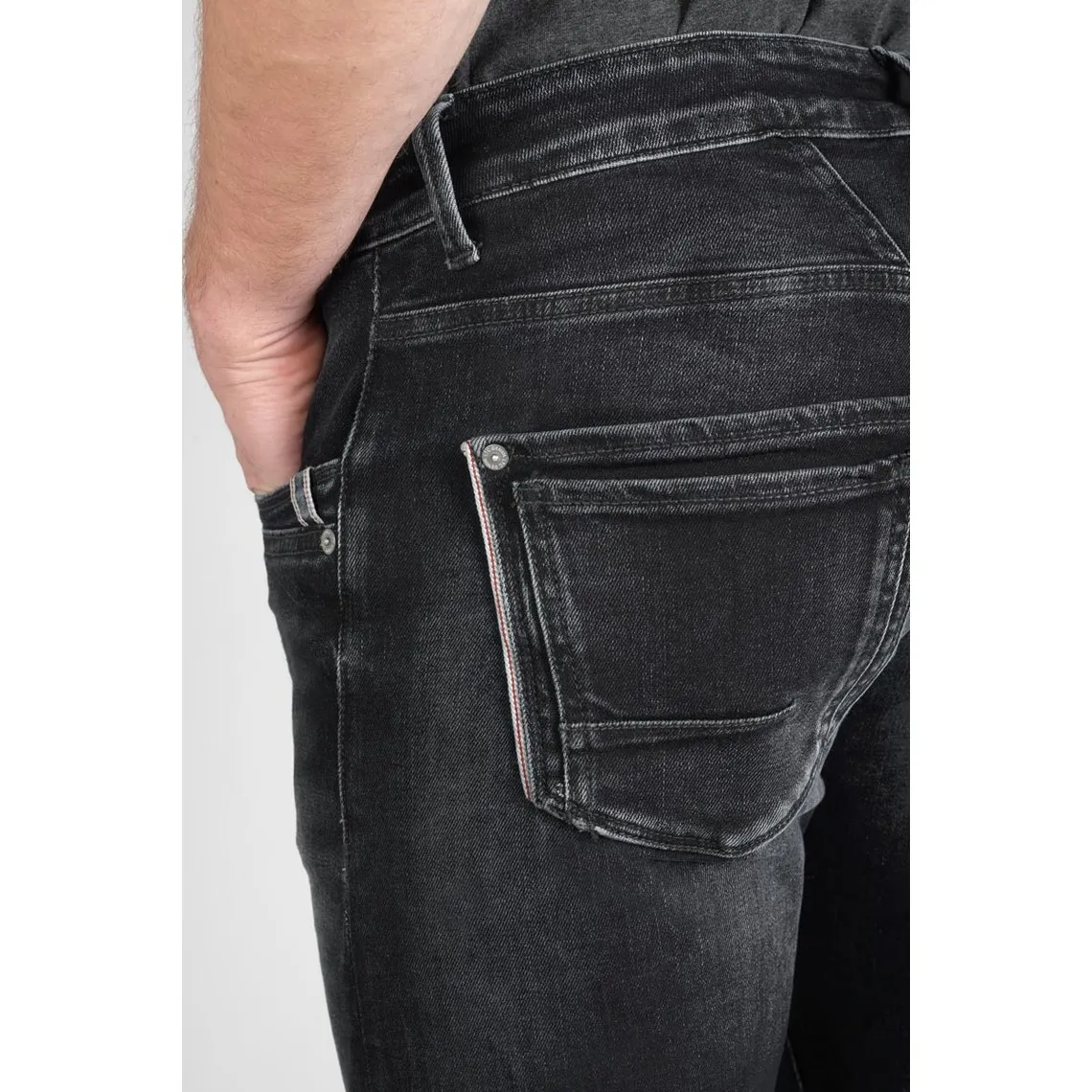 Jeans ajusté stretch 700/11, longueur 34 bleu en coton Luke | 3 Suisses