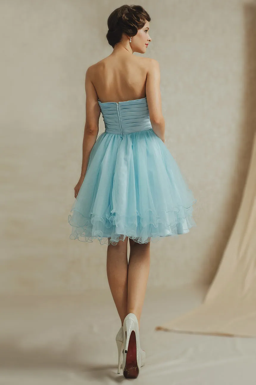 Mini robe soirée bleu pastel effet vaporeux avec tissu de tulle