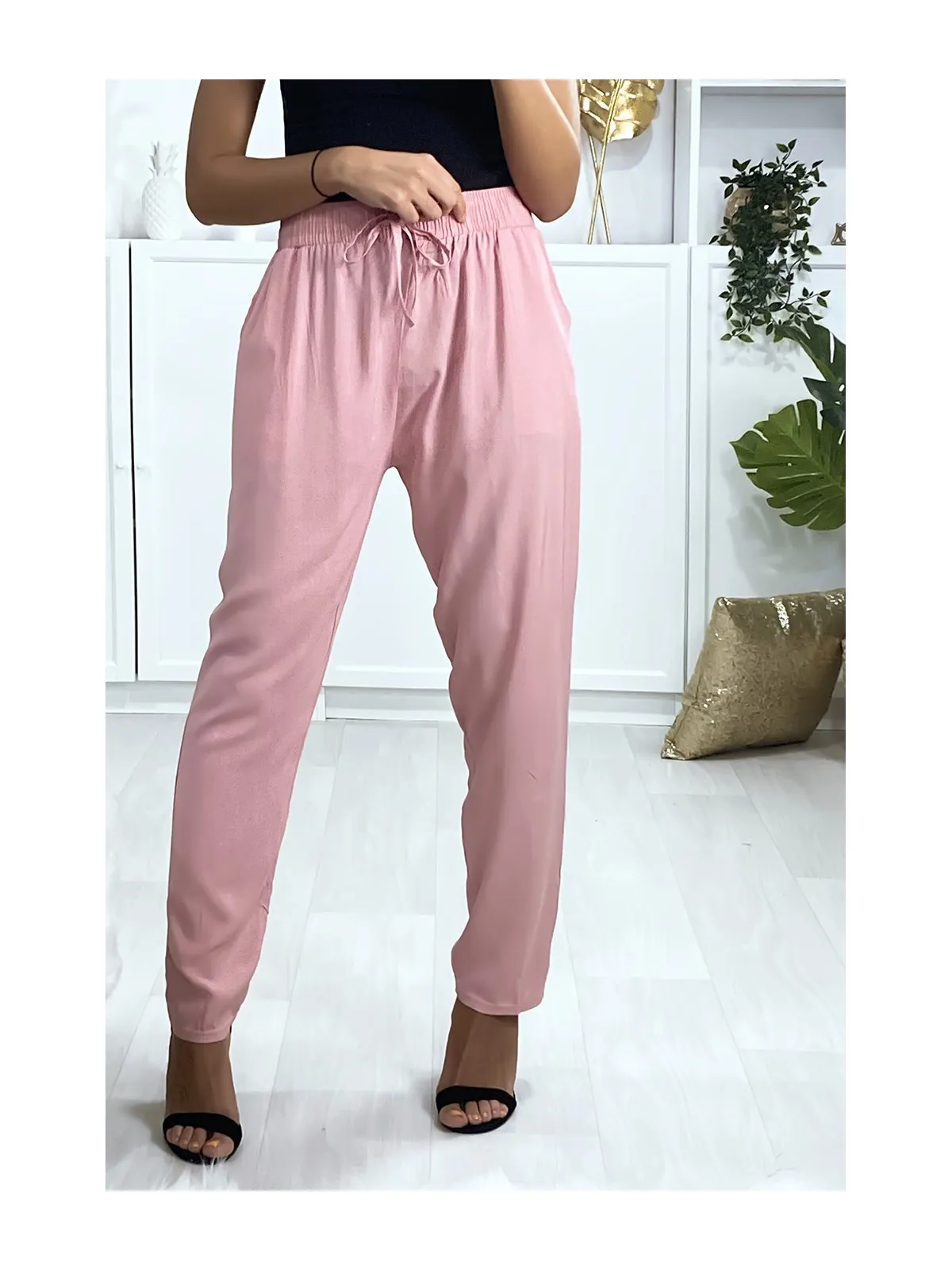 Pantalon rose en coton avec poches