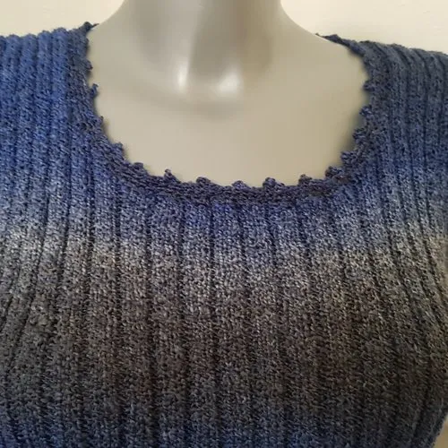 Robe bleue d'été au tricot et au crochet t. 42